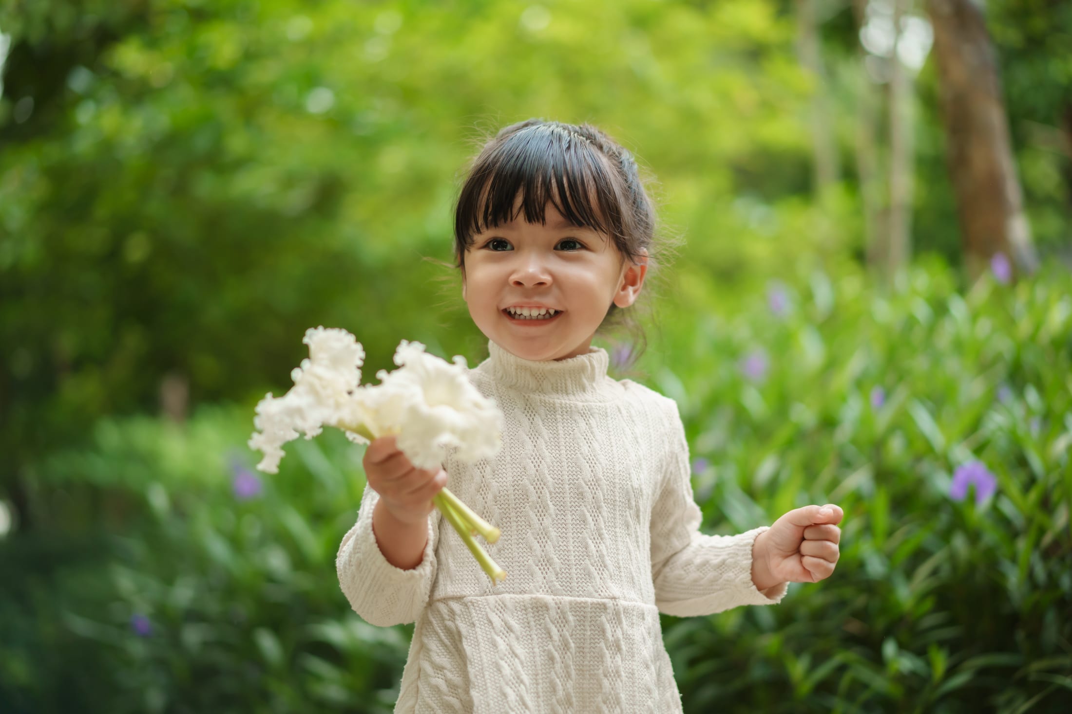 Child smiling at The Kidds Place